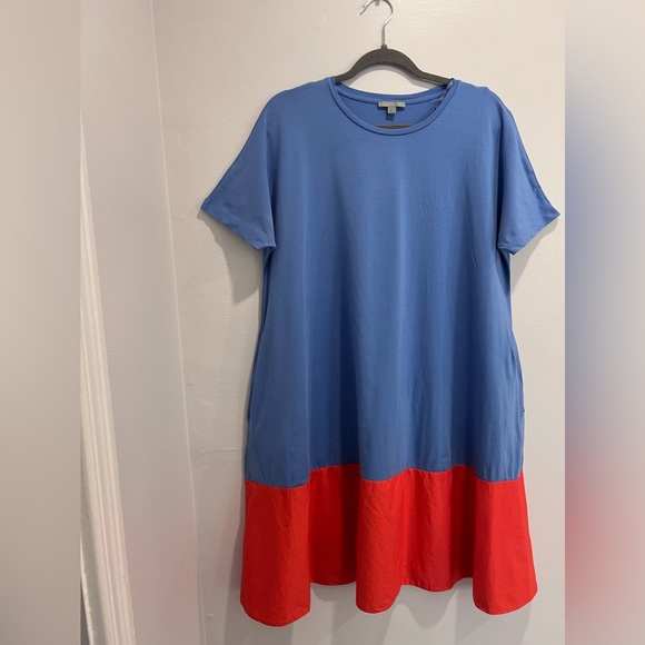 COS Dresses & Skirts - COS women’s dress